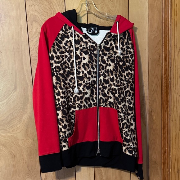 Women's Red and Leopard Print Sweater - Picture 1 of 4